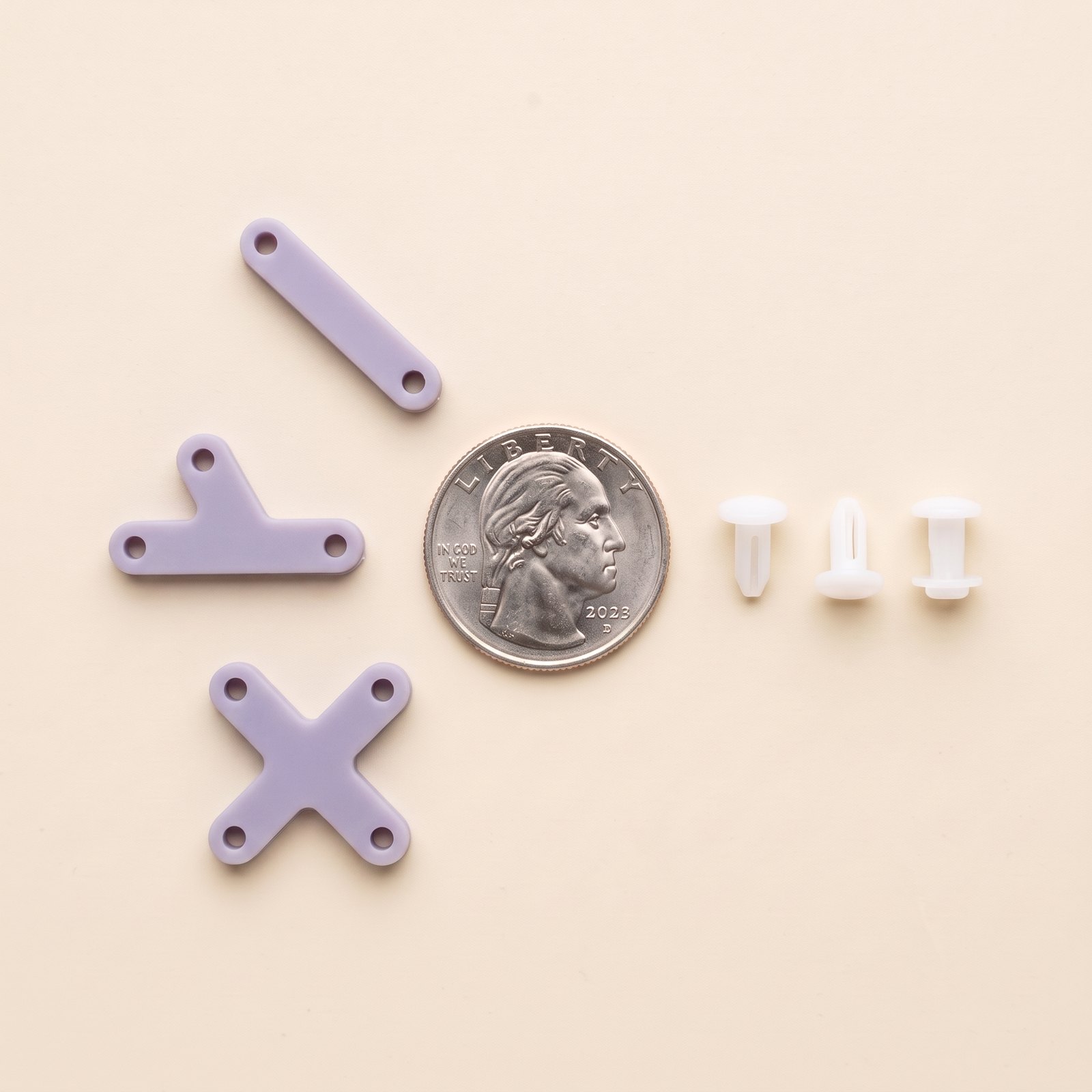 Bar, Y and X pieces in lavender with three holders and a quarter
